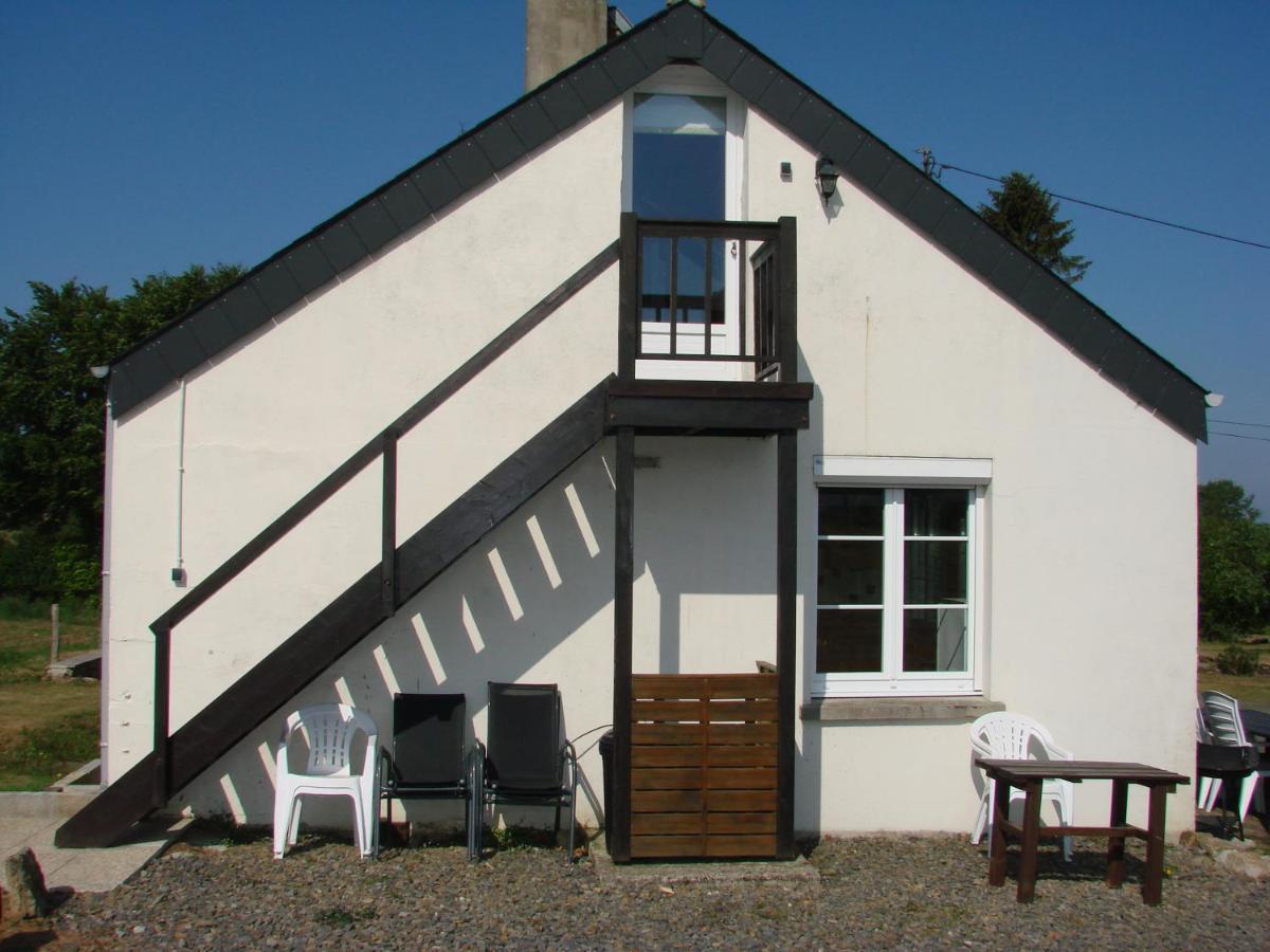 La Blanche Roche Bed and Breakfast Sourdeval Exteriör bild