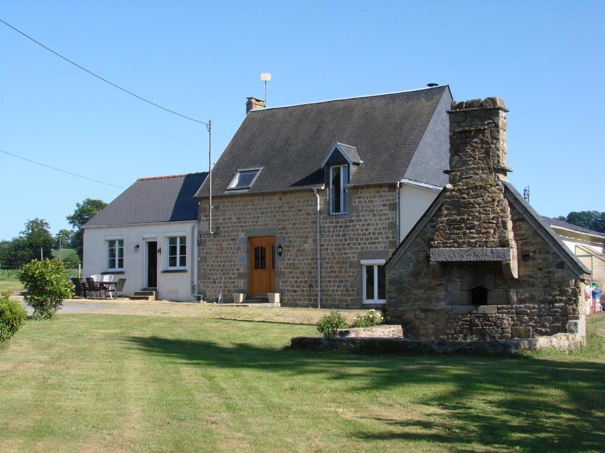 La Blanche Roche Bed and Breakfast Sourdeval Exteriör bild